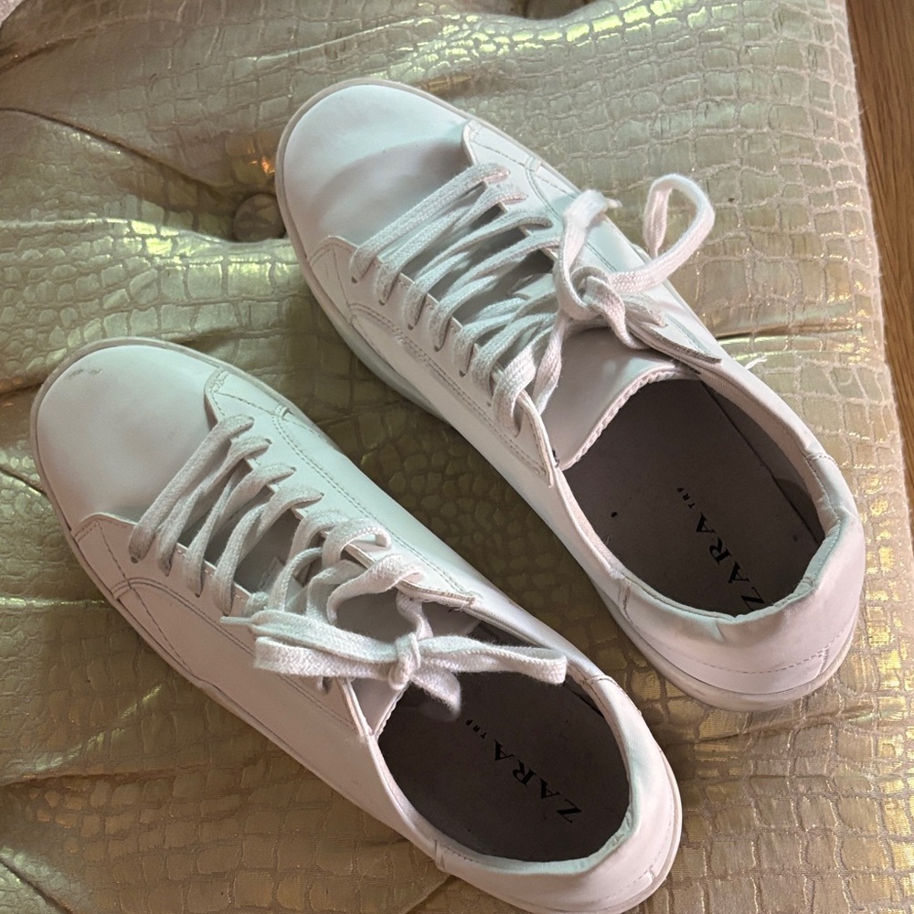 Zara Classic White Lace-Up Sneakers